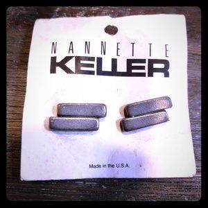 NEW * Silver/grey earrings